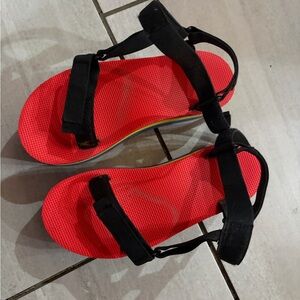 Teva Rainbow flatform Sandals